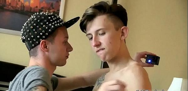  College boys blowjob by horny gay nurse xxx Bareback Boycronys Film
